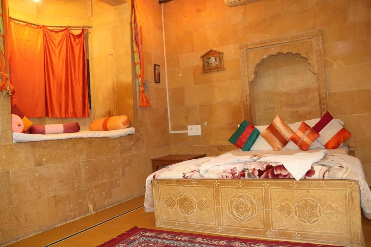 Hotel Pol Haveli Jaisalmer Exterior foto