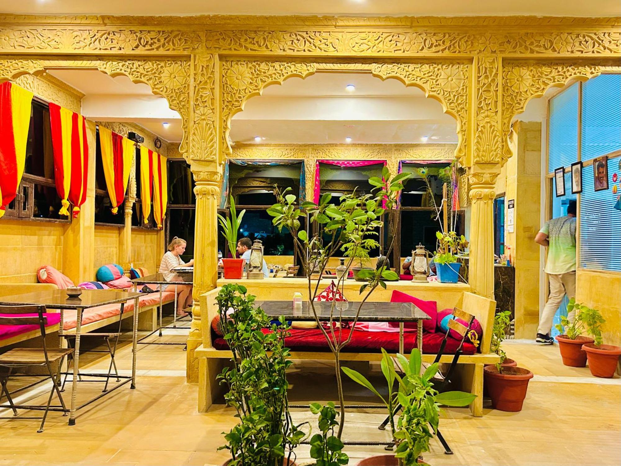 Hotel Pol Haveli Jaisalmer Exterior foto