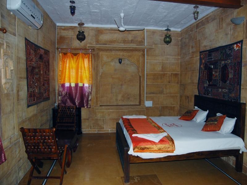 Hotel Pol Haveli Jaisalmer Exterior foto